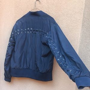💙 NAKD Lace Bomber Jacket